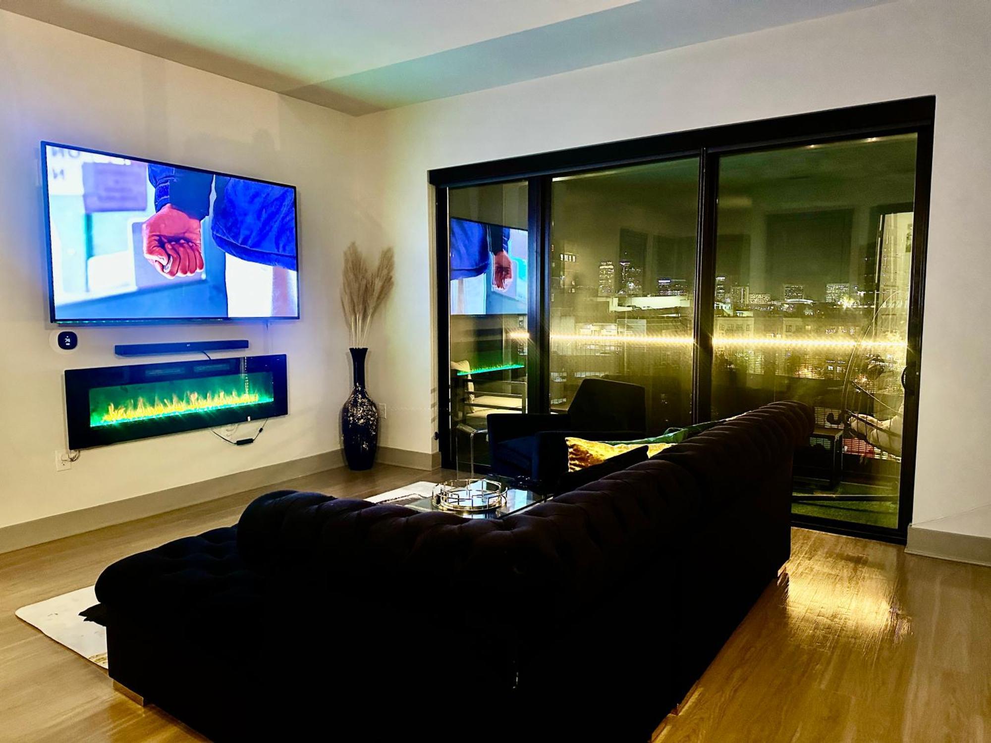 Modern Luxury At The Interlock Apartment Atlanta Luaran gambar